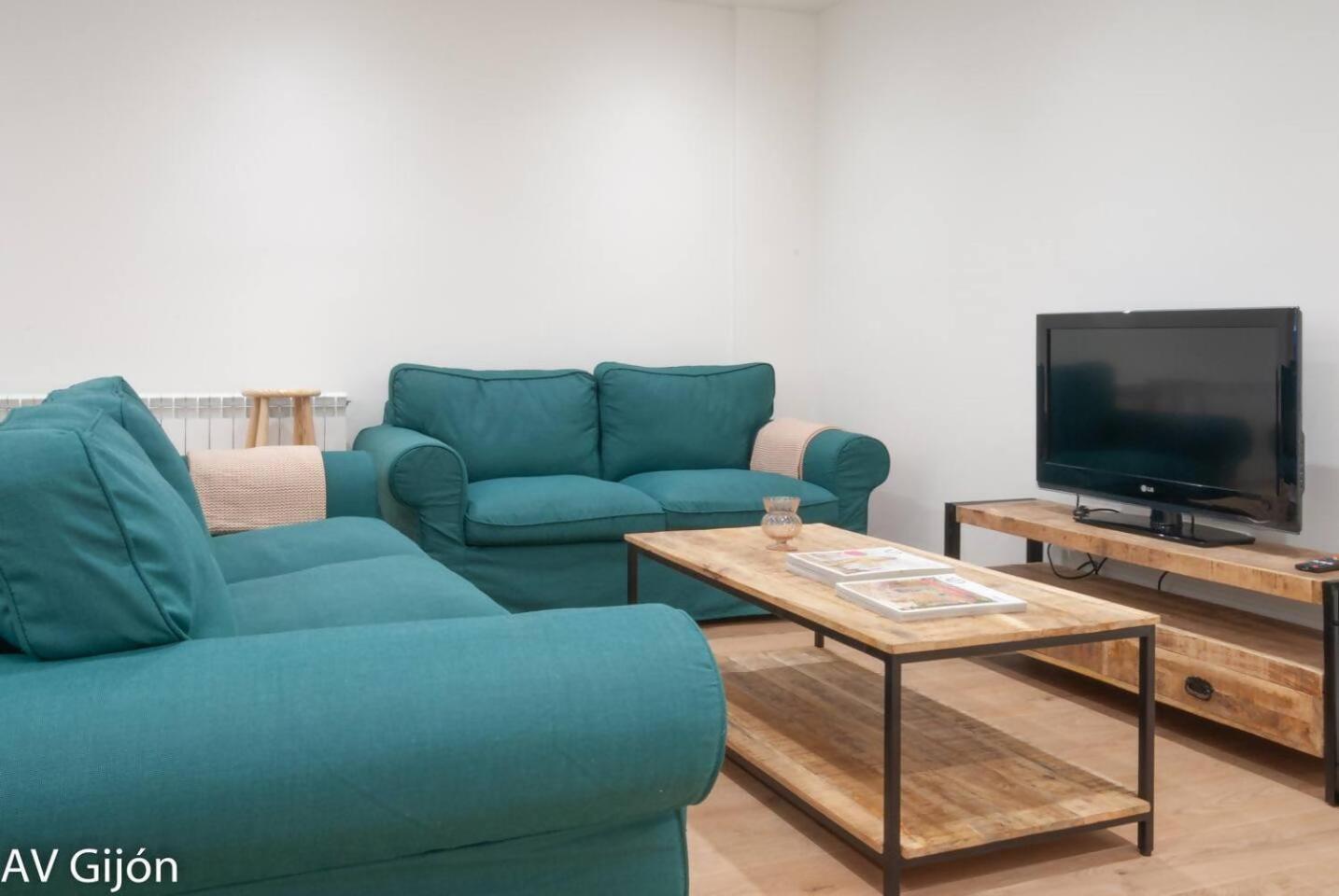 Apartamento La Playa 17 ヒホン エクステリア 写真
